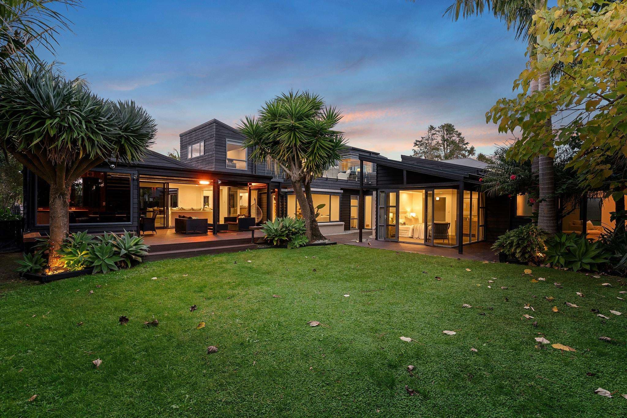 35 Kauri Glen Road – hero